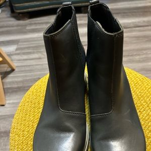 Joan of Artic Wedge III Chelsea Boot